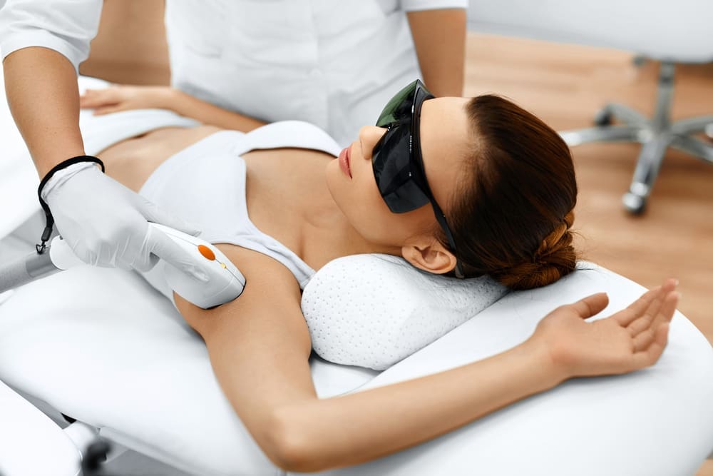 Victoria Laser Clinic Soprano ICE Platinum Laser Hair Removal Treatments, Laser Hair Removal Treatments in Victoria, Laser Hair Removal Treatments in London, Laser Hair Removal Treatments, iLuvo Beauty.